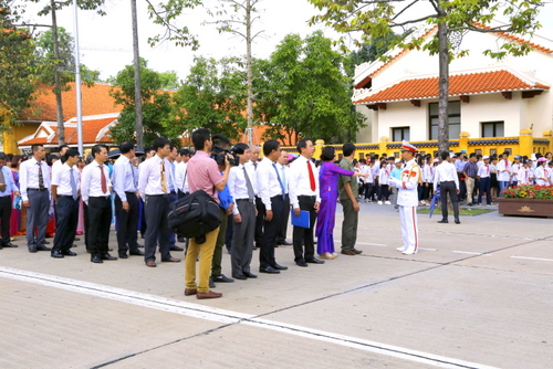 thang 5 nho ve bac kinh yeu 3