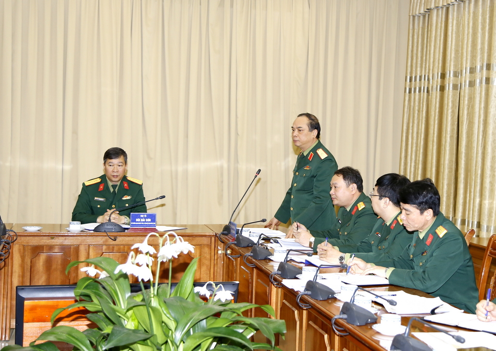 ban quan ly lang nvu thang 3 4