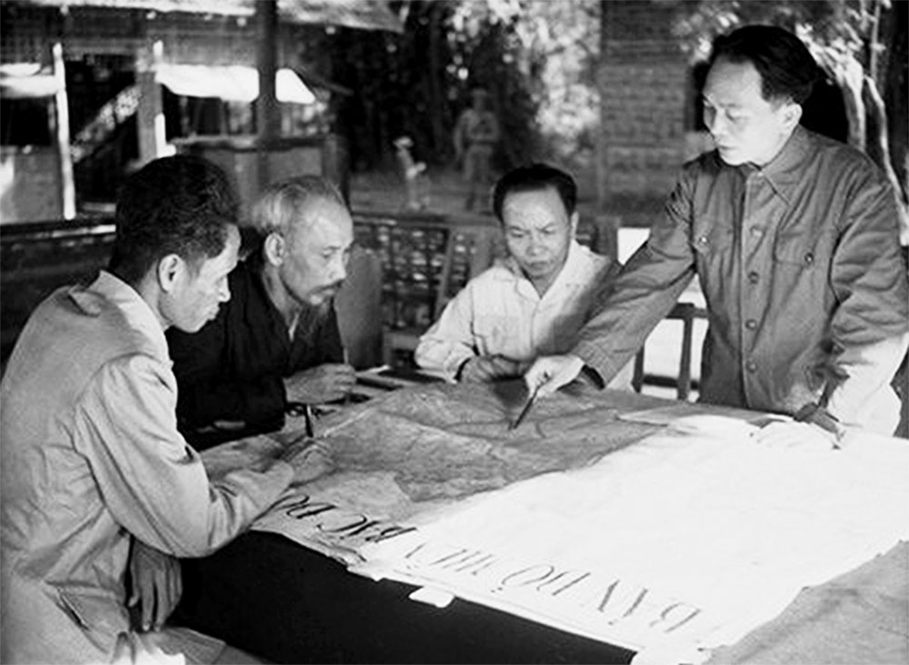 su hoi tu cua y dang long dan trong cuoc khang chien chong thuc dan Phap xam luoc 1945 1954
