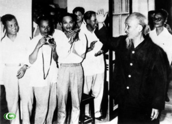 xay dung va phat trien van hoa theo Di chuc