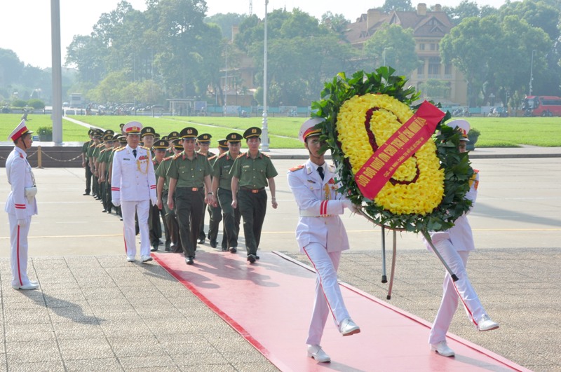 Cuc an ninh chinh tri noi bo BCA 3
