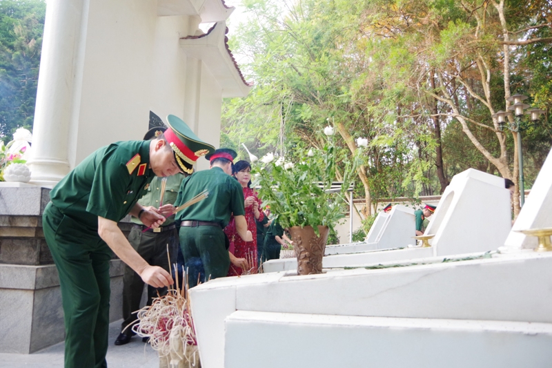 tri an mien trung bo sung nga ba 1