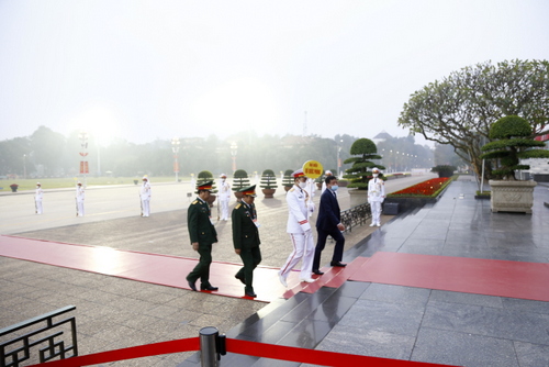 dien tap phuc vu dai hoi 10