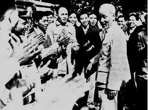 BH voi HN chuc tet canh ve