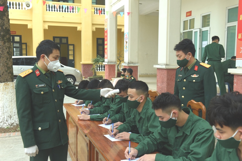 thuc hien quy dinh phong dich tuyen quan 2021 4