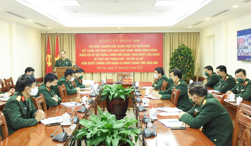 Quan triet NQ 13 pham chat bo doi cu ho