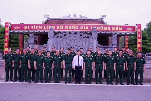 doan 195 tham quan 3