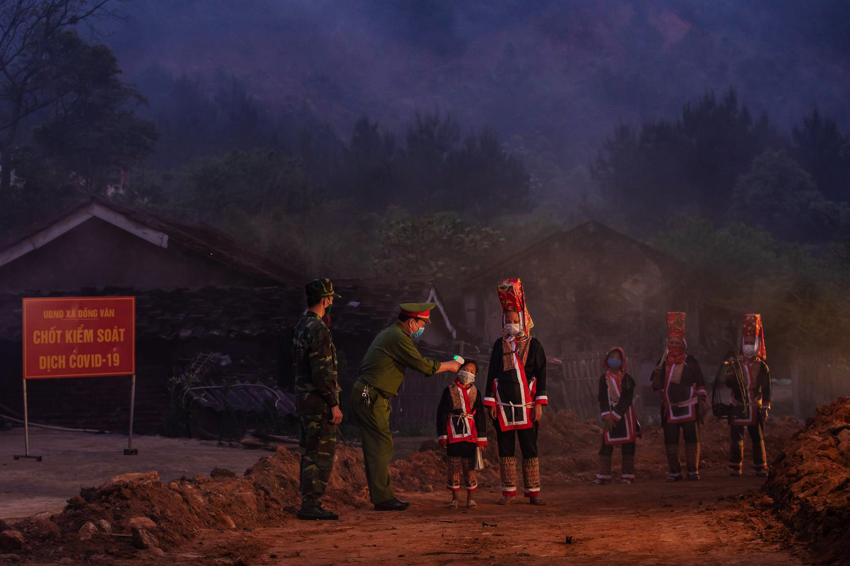 xay dung luc luong canh sat nhan dan 3