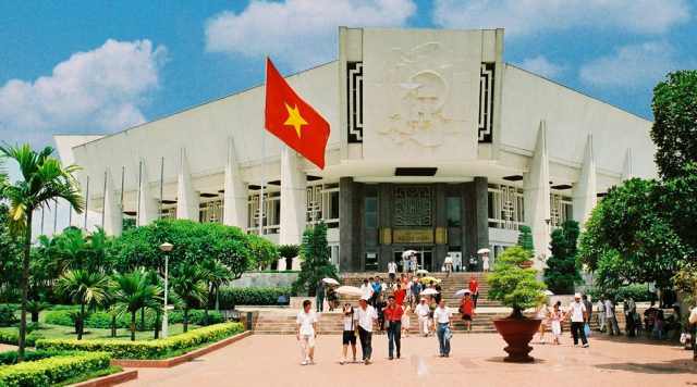 18 bao tang ho chi minh