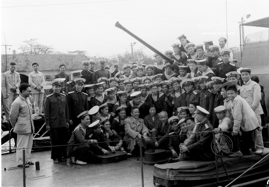 bac ho voi hai quan 2