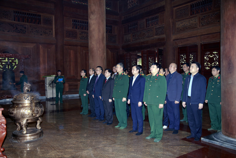 doan vien han lam 1 1