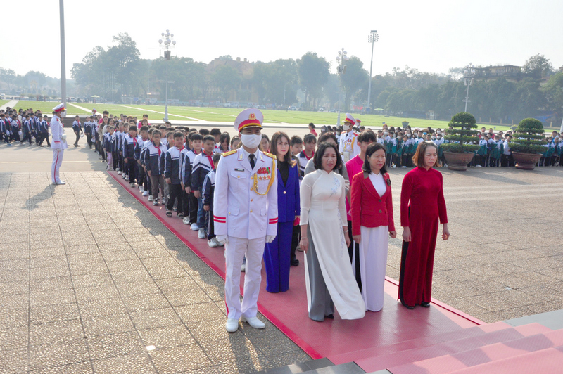 truong tieu hoc bao cong 4