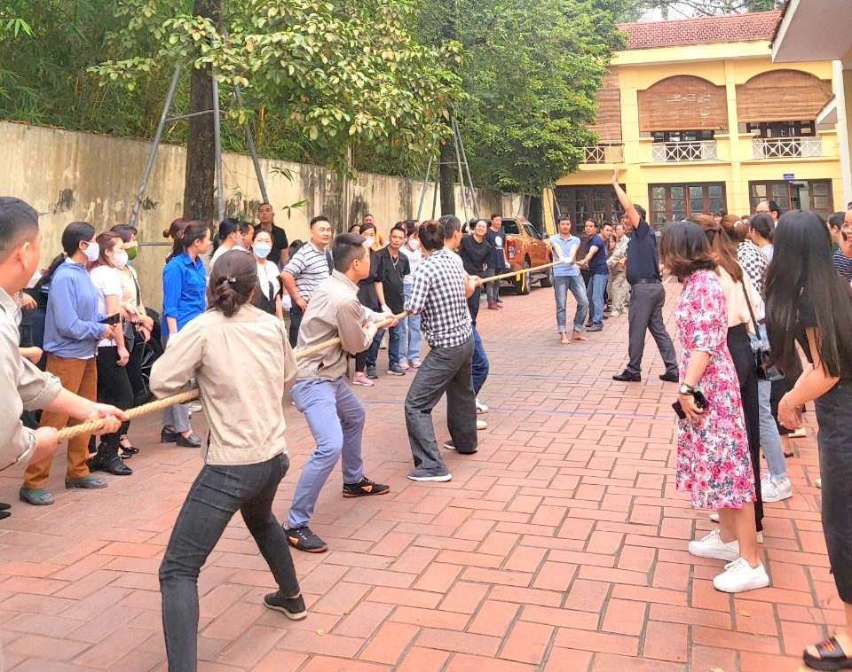 quang truong ba dinh