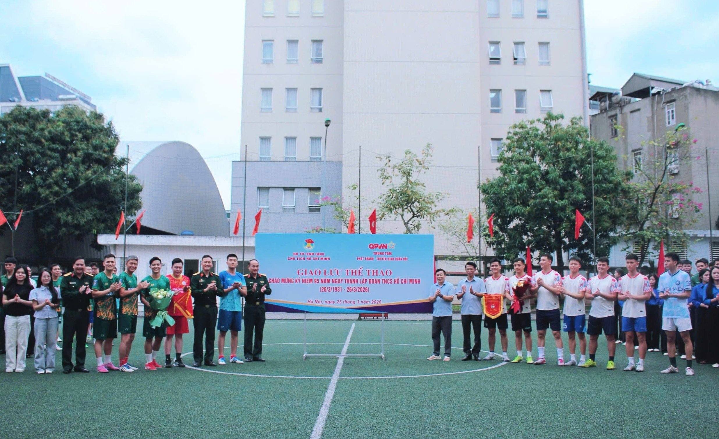 z7658868831812 8bb7e37440a588ce0e80a18c569e1382