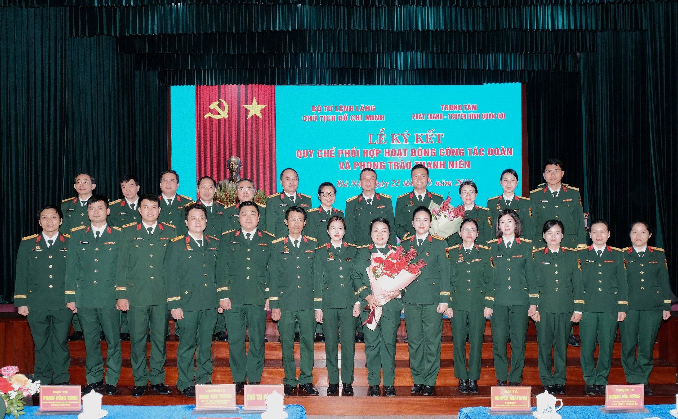 z7658868849427 d8ff8ca25367cd6957d5f88ac2627461