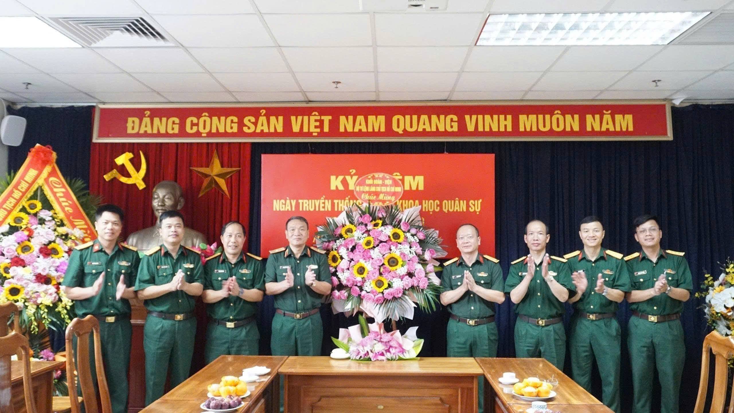 Anh 2
