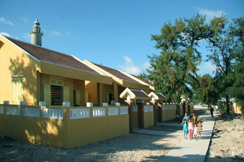 truong sa Dat va nguoi  Bai 2 anh 1