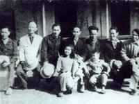 11 nhung Doan vien TNCS dau tien anh 2