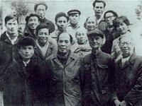 11 nhung Doan vien TNCS dau tien anh 5