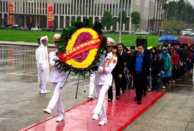 Doan TN dien luc dau khi BC anh 2