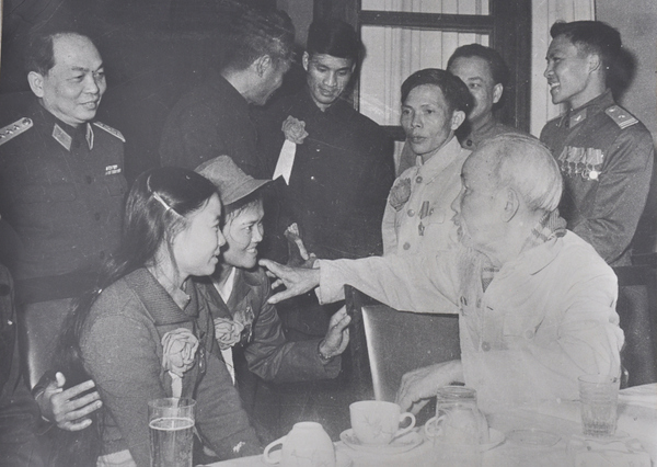 anh-bac-voi-phu-nu-vn-4