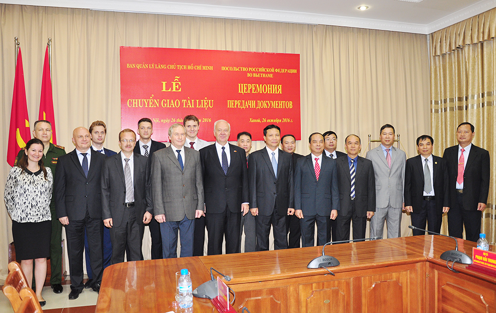 le-don-nhan-tai-lieu-2016-5