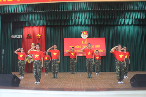 Le phat dong thi dua 65 ngay dem 275 anh 1