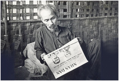 ct ho chi minh voi bao nhan dan 1