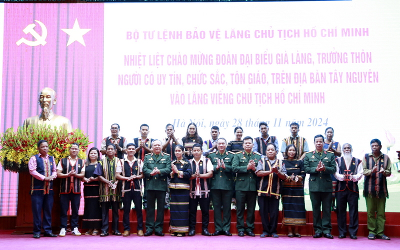 28 11 gia lang tay nguyen 2024 5