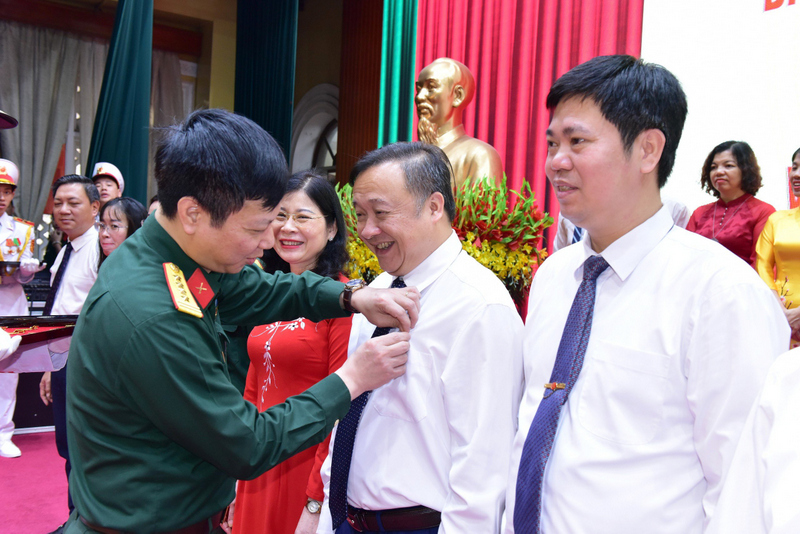 thai nguyen tiep don 1
