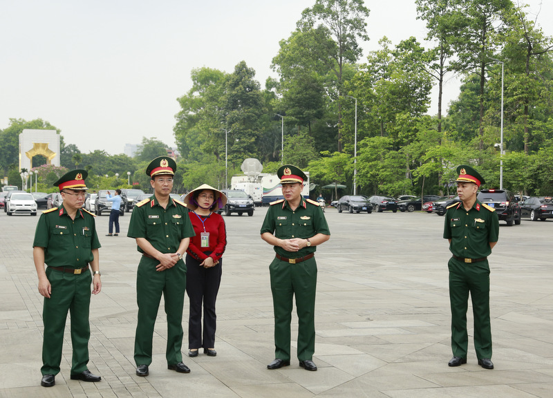 kiem tra le vieng quoc hoi 5