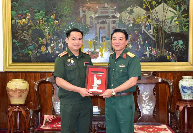 doan lao 10 7 tai nha khach 5
