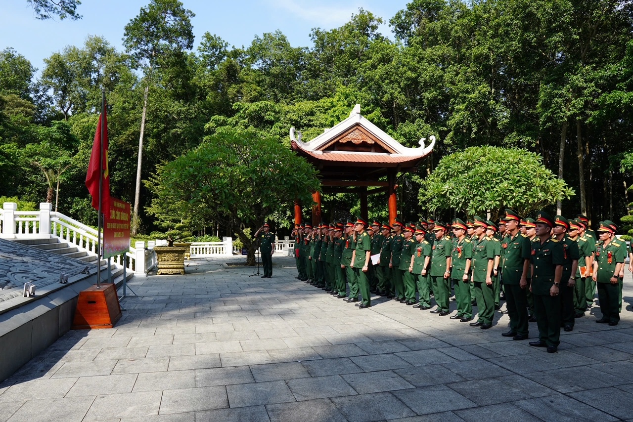 binh chung phao binh 2