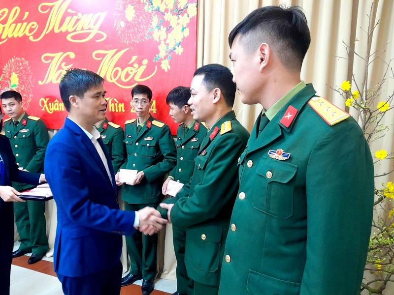 cong doan tang qua 2