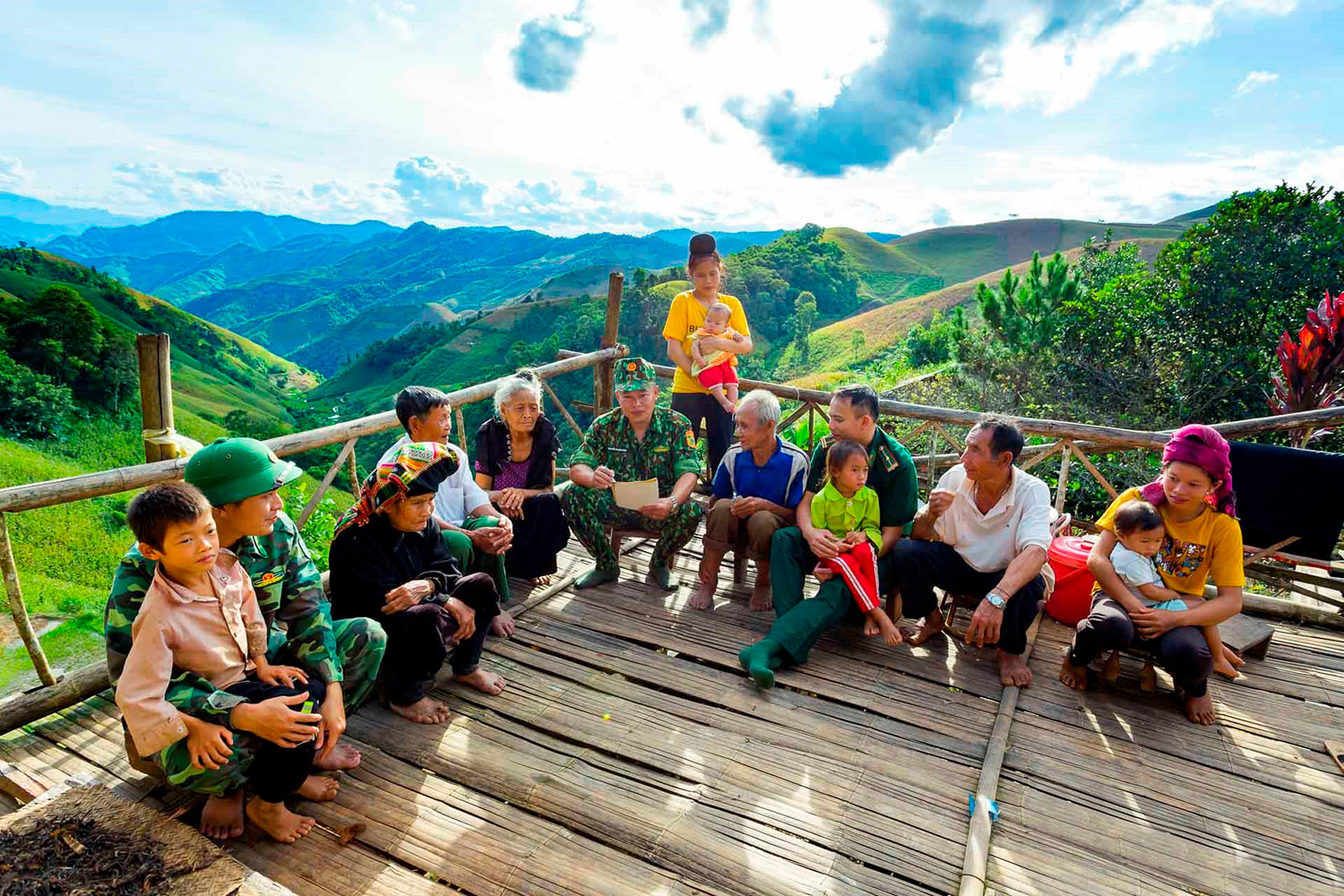 tu tuong ve chinh tri 4