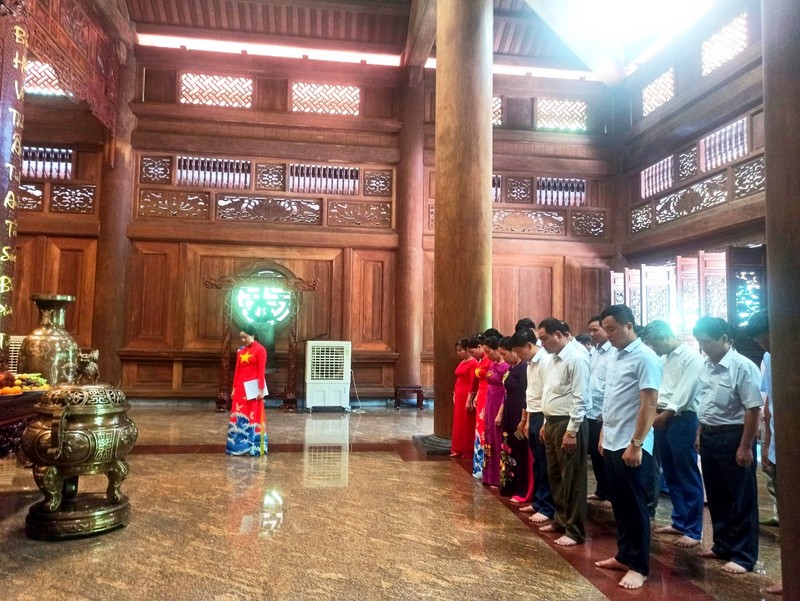 dang bo minh khai 1