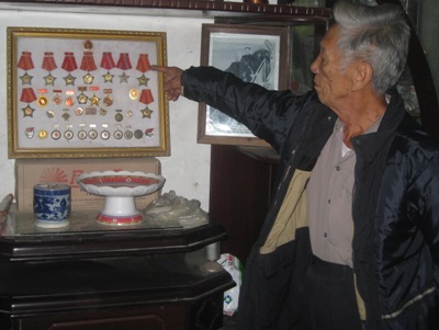 nguoi linhva ky vat vo gia cua Bac ho  anh 7