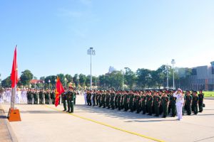 Đoàn đại biểu Binh chủng Đặc công báo công dâng Bác