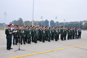 Đoàn đại biểu Cựu chiến binh Binh chủng Đặc công báo công dâng Bác
