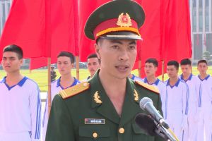 Người Đội trưởng gương mẫu trong công việc