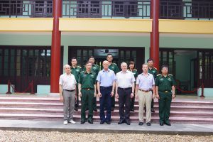 Đoàn chuyên gia tham gia Hội đồng Khoa học cấp Nhà nước dâng hương tưởng niệm Chủ tịch Hồ Chí Minh tại Khu Di tích K9