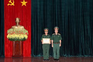 Thiếu tá QNCN Nguyễn Văn Thơ dũng cảm cứu người bị đuối nước 