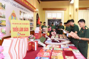 Triển lãm sách nhân dịp 50 năm thực hiện Di chúc và giữ gìn, bảo vệ tuyệt đối an toàn thi hài của Chủ tịch Hồ Chí Minh