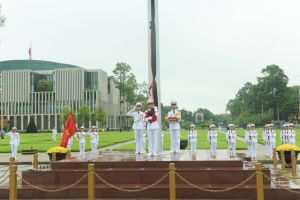 Lễ thượng cờ rủ Quốc tang nguyên Tổng Bí thư Lê Khả Phiêu