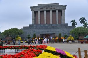 Sắc Xuân bên Lăng Bác Hồ