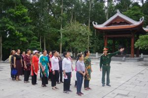 Người tổ trưởng năng động, tâm huyết với nghề