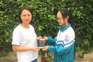 Thượng úy CN Nguyễn Thị Bắc nhặt được của rơi trả người đánh mất