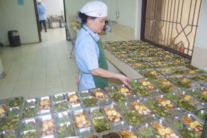 Một số kinh nghiệm trong tổ chức phong trào thi đua “Ngành Hậu cần Quân đội làm theo lời Bác Hồ dạy” tại Đoàn 195