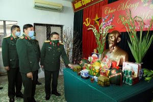 Bộ Tư lệnh Bảo vệ Lăng kiểm tra công tác SSCĐ, đón Tết Nguyên đán các cơ quan, đơn vị