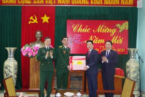 Bộ Thông tin và Truyền thông dâng hương tưởng niệm Chủ tịch Hồ Chí Minh tại Khu K9